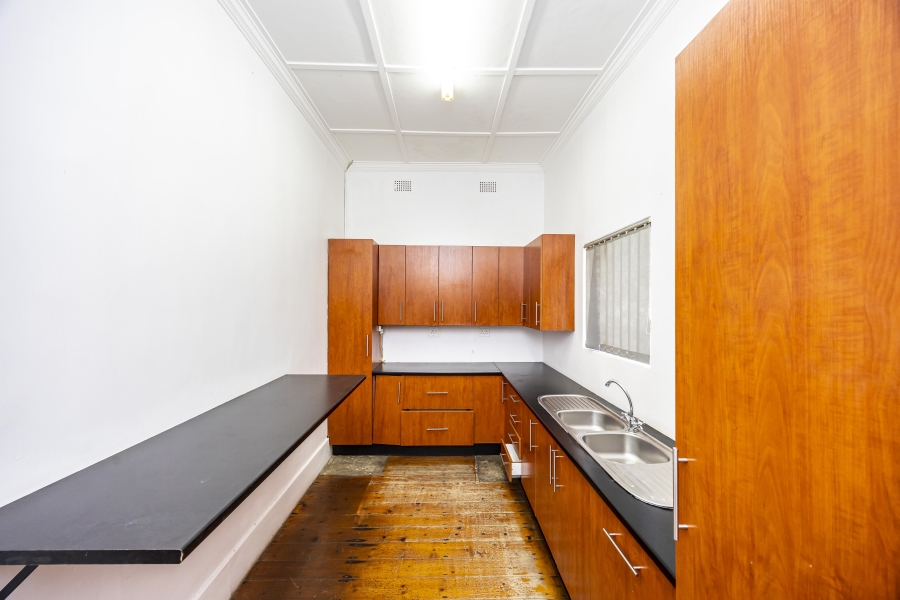 8 Bedroom Property for Sale in Vincent Eastern Cape